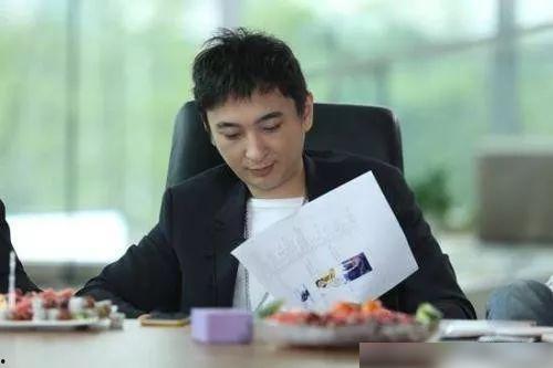 吃瓜娱乐王思聪是谁啊,吃瓜娱乐界风云人物——王思聪传奇